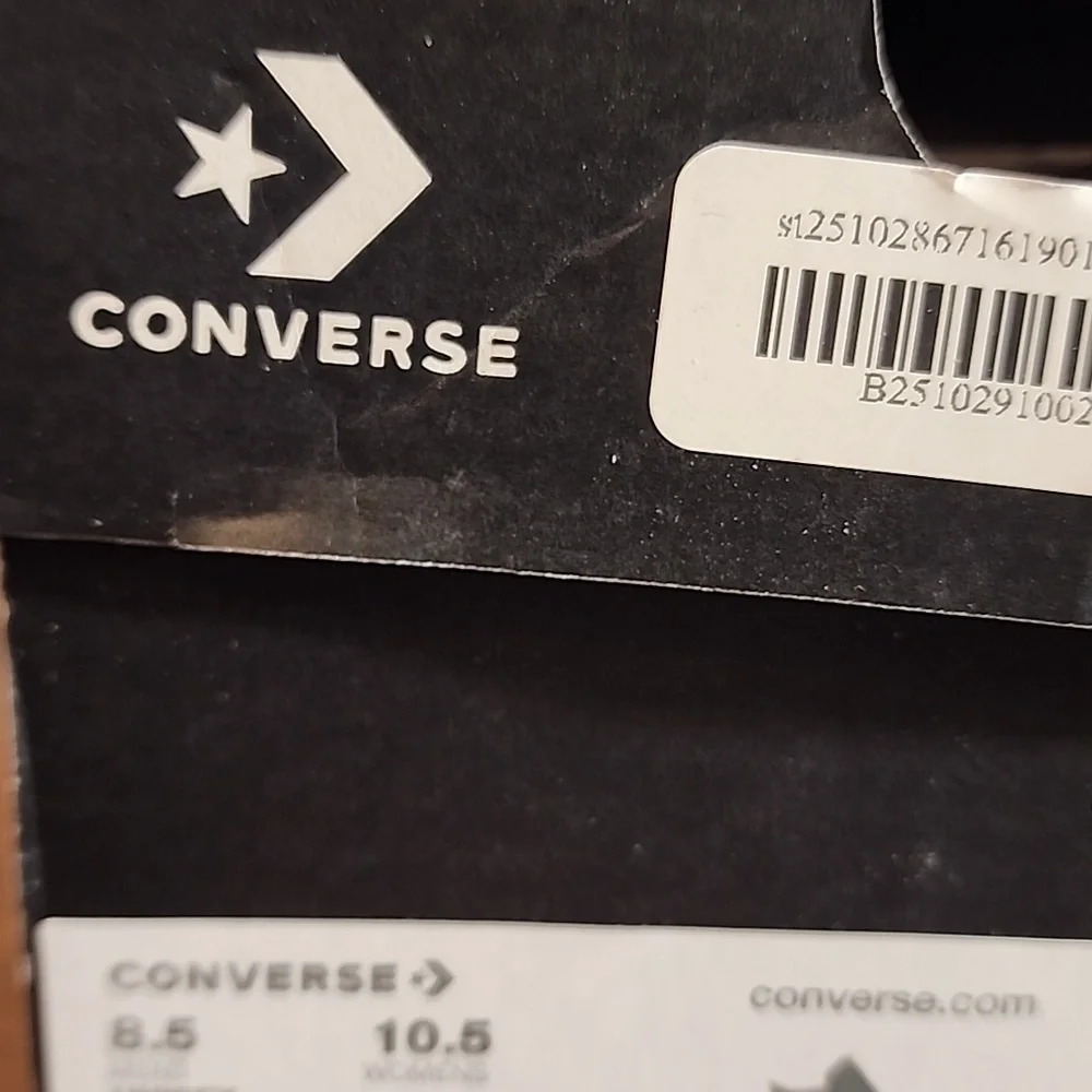 Converse All Star Black And White unisex M-8.5 W-10.5 Firm Price Is 66 I'm Losin - Picture 10 of 10